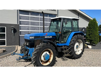Traktor New Holland 8240 SLE Med frontlift og frontPTO: slika Traktor New Holland 8240 SLE Med frontlift og frontPTO