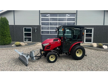 Traktor YANMAR