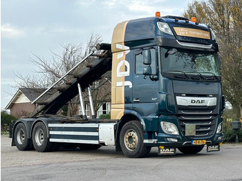 Kamion s kabelskim sustavom DAF XF 530