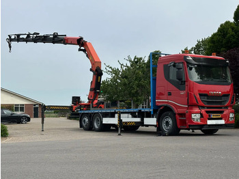 Kamion s kranom IVECO Stralis 420