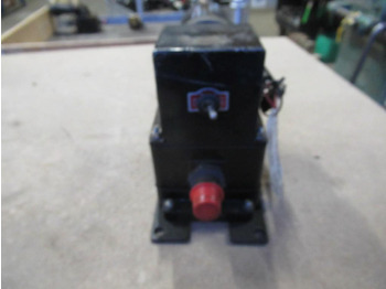 Pumpa goriva za Građevinski strojevi A.M.F.A. pompe S40 -: slika Pumpa goriva za Građevinski strojevi A.M.F.A. pompe S40 - Pumpa goriva za Građevinski strojevi A.M.F.A. pompe S40 -: slika Pumpa goriva za Građevinski strojevi A.M.F.A. pompe S40 -