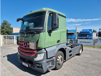 Tegljač MERCEDES-BENZ Actros 1843