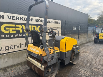 Cestovni valjak Dynapac CC 1200: slika Cestovni valjak Dynapac CC 1200