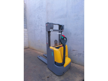 Slagač stoga JUNGHEINRICH EJC