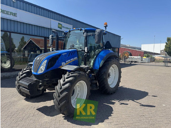 Traktor NEW HOLLAND T5
