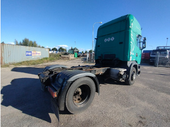 Tegljač SCANIA 124 420: slika Tegljač SCANIA 124 420