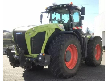Traktor CLAAS Xerion 5000