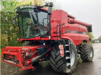 Kombajn za žetvu CASE IH