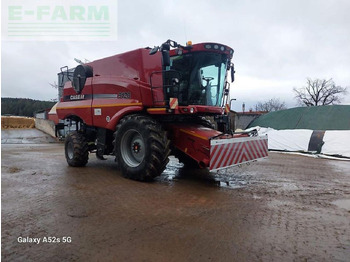 Kombajn za žetvu CASE IH