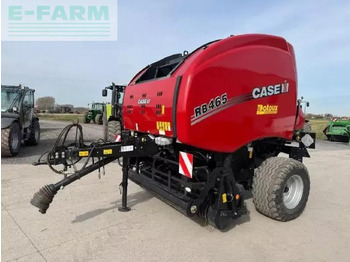 Kvadratna balirka CASE IH