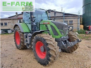 Traktor FENDT 716 Vario