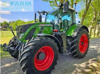 Traktor FENDT 718 Vario
