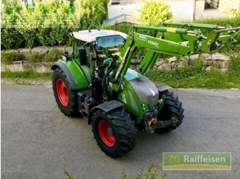 Traktor FENDT 724 Vario
