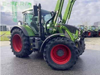 Traktor Fendt 724 vario gen6 profi plus: slika Traktor Fendt 724 vario gen6 profi plus Traktor Fendt 724 vario gen6 profi plus: slika Traktor Fendt 724 vario gen6 profi plus