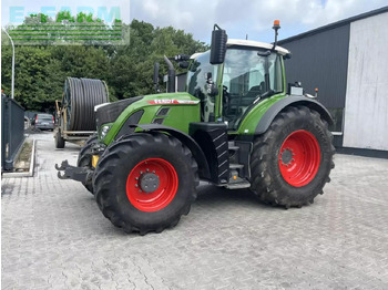Traktor FENDT 724 Vario