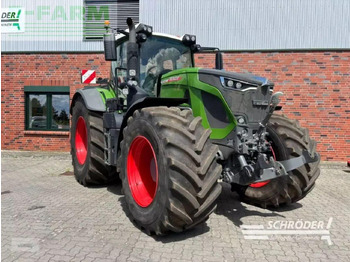 Traktor FENDT 933 Vario