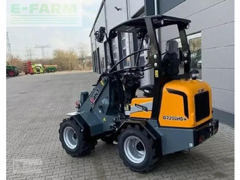 Utovarivač na kotačima Giant g2200 hd+: slika Utovarivač na kotačima Giant g2200 hd+