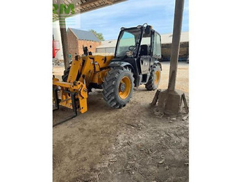 Teleskopski rukovatelj JCB