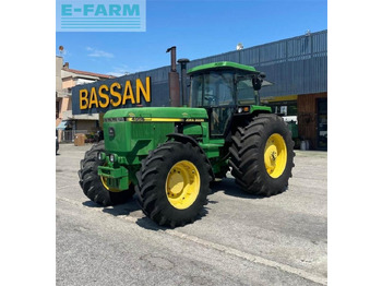 Traktor JOHN DEERE 4055 Series