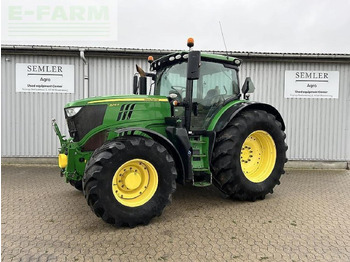 Traktor JOHN DEERE 6215R