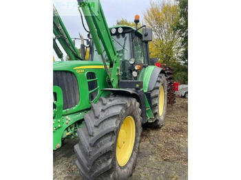 Traktor JOHN DEERE 6830