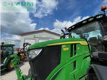Traktor John Deere 6r 215: slika Traktor John Deere 6r 215