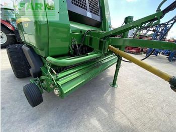 Kvadratna balirka John Deere 864: slika Kvadratna balirka John Deere 864 Kvadratna balirka John Deere 864: slika Kvadratna balirka John Deere 864