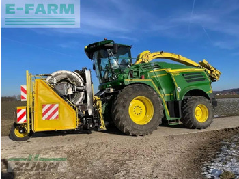 Silažni kombajn John Deere 8700i: slika Silažni kombajn John Deere 8700i