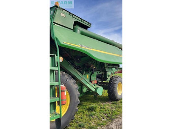 Kombajn za žetvu JOHN DEERE