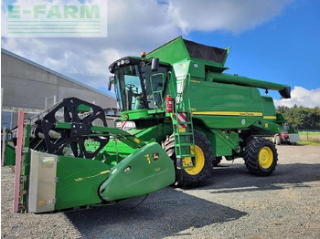 Kombajn za žetvu JOHN DEERE T560