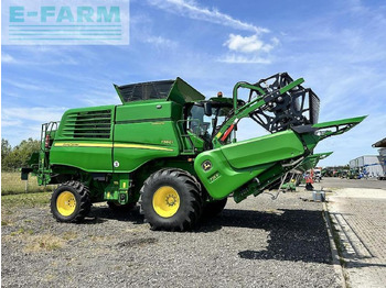 Kombajn za žetvu JOHN DEERE T560