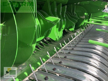 Kvadratna balirka John Deere v461m: slika Kvadratna balirka John Deere v461m