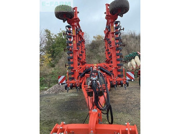 Kultivator KUHN