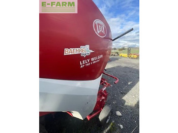 Kvadratna balirka Lely rp160 v: slika Kvadratna balirka Lely rp160 v