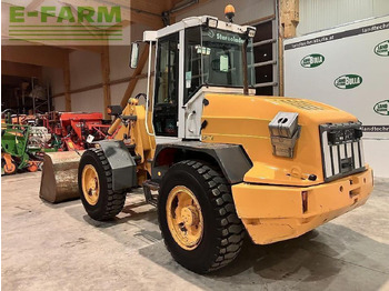 Mini bager Liebherr l 514 stereolader: slika Mini bager Liebherr l 514 stereolader