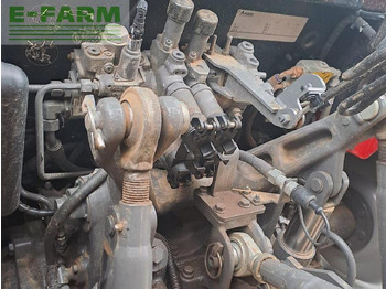 Traktor Massey Ferguson 4708: slika Traktor Massey Ferguson 4708