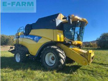 Kombajn za žetvu NEW HOLLAND CX series