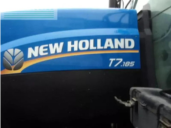 Traktor NEW HOLLAND T7