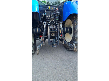 Traktor New Holland t6.150: slika Traktor New Holland t6.150 Traktor New Holland t6.150: slika Traktor New Holland t6.150
