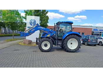 Traktor NEW HOLLAND T6020