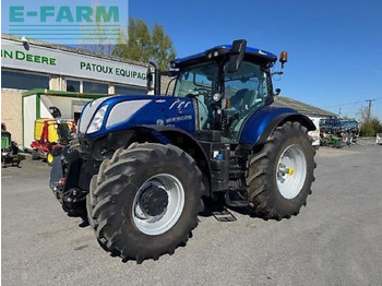 Traktor NEW HOLLAND T7.245