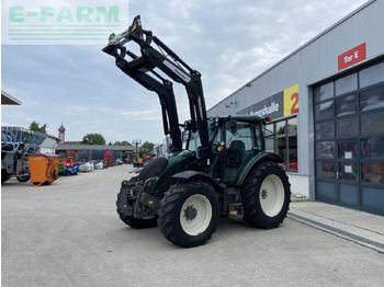 Traktor VALTRA A104