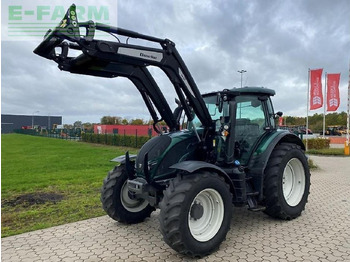 Traktor VALTRA N104