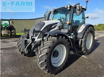 Traktor VALTRA N124