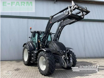 Traktor VALTRA T174