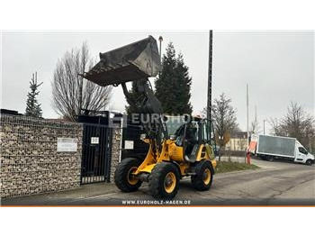 Utovarivač na kotačima VOLVO