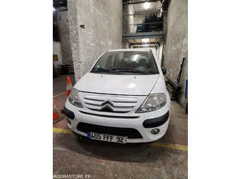 Automobil CITROËN