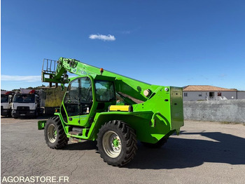 Teleskopski rukovatelj Chariot télescopique MERLO P40.17: slika Teleskopski rukovatelj Chariot télescopique MERLO P40.17