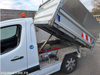 Mali kombi PEUGEOT PARTNER Benne_ 2 places _ Diesel 1.6HDI: slika Mali kombi PEUGEOT PARTNER Benne_ 2 places _ Diesel 1.6HDI Mali kombi PEUGEOT PARTNER Benne_ 2 places _ Diesel 1.6HDI: slika Mali kombi PEUGEOT PARTNER Benne_ 2 places _ Diesel 1.6HDI