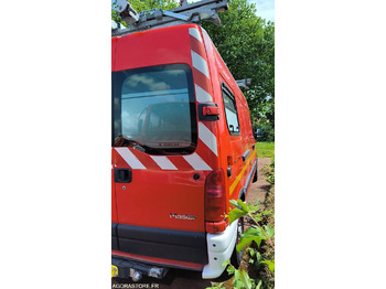 Furgon RENAULT MASTER II 2,5D  - 2000 - 148197kms: slika Furgon RENAULT MASTER II 2,5D  - 2000 - 148197kms